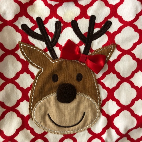 Beautiful Christmas sleep sack with matching hat. - Picture 4 of 4